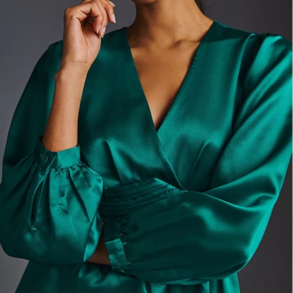 ANTHROPOLOGIE 1X NWT NIKASHA  EMBROIDERED SATIN DRESS GREEN MAXI - Picture 4 of 8